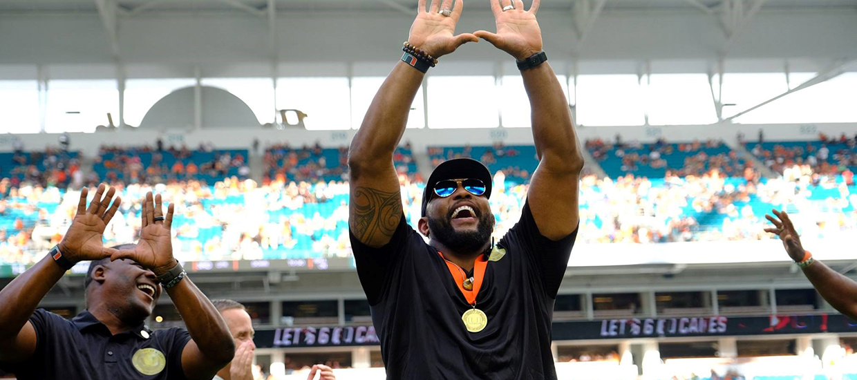 ray lewis at the ring of honor ceremony